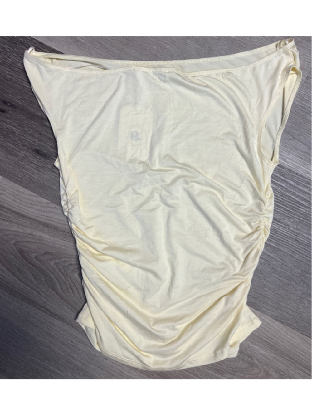 Elodie Short Sleeve Ruched Off-Shoulder Asymmetric Tee Top Yellow Size Medium - Picture 7 of 7